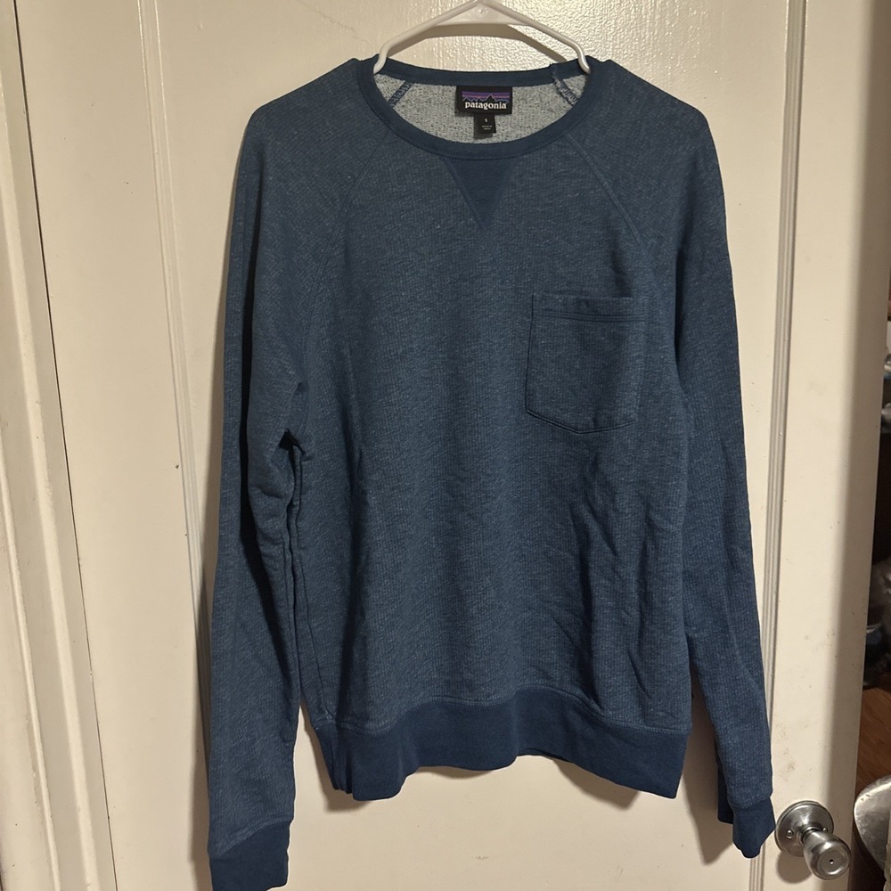 Patagonia Mahnya Fleece Sweatshirt Mens SMALL Crewneck Pocket Casual